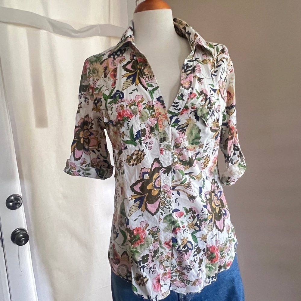 Eden & Olivia 100% Cotton Floral Button Down Shirt - Picture 3 of 3